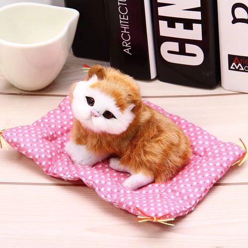 Peluche chat endormi avec son
